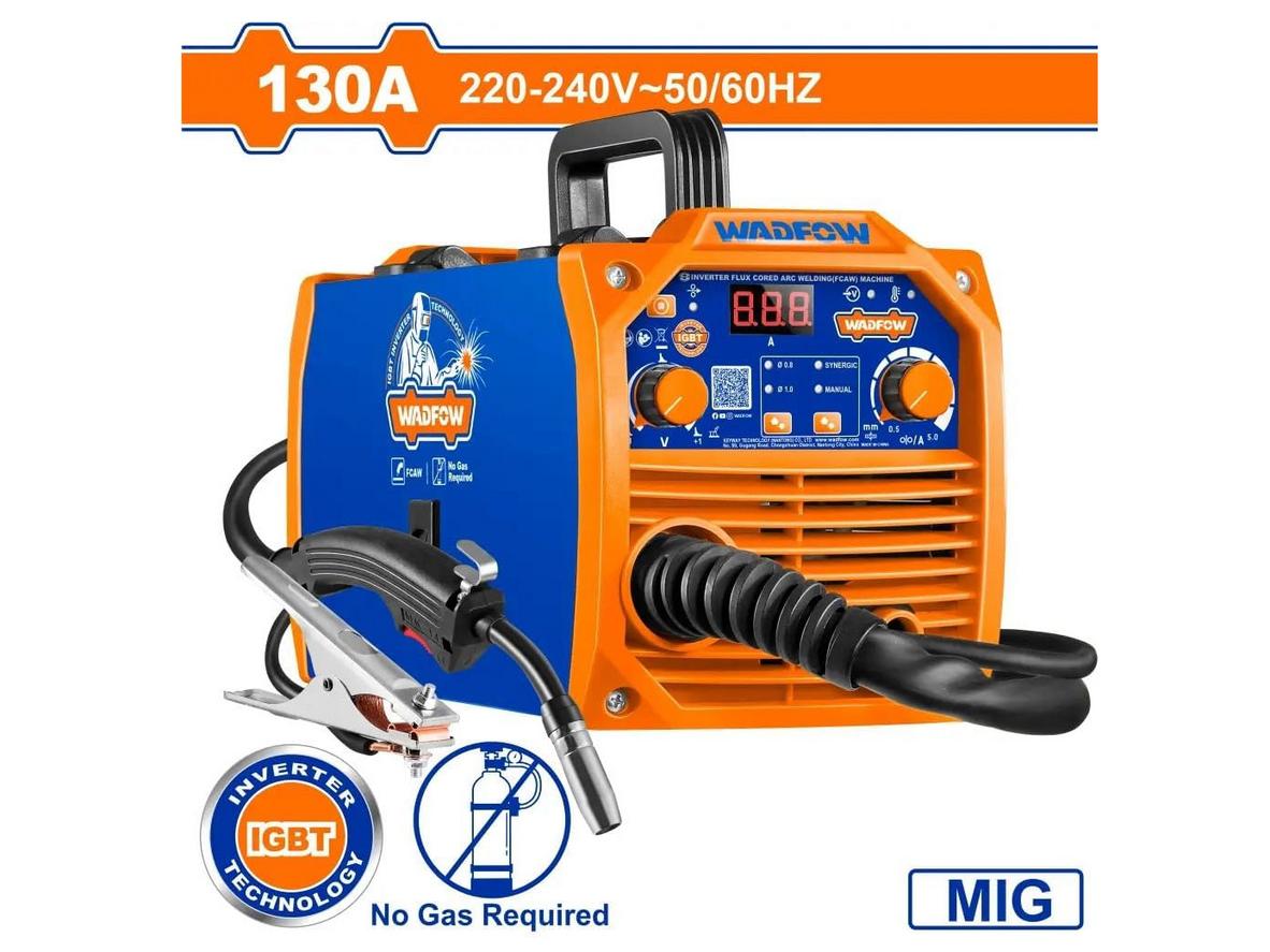 Thiết kế gọn và bảng điều khiển rõ ràng giúp WWFC1301 dễ thao tác trong thực tế.