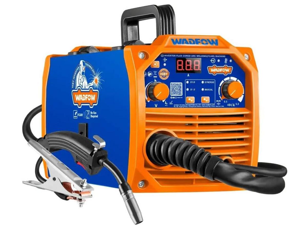 Máy hàn điện tử Mig 130A Wadfow WWFC1301 nhỏ gọn, không cần khí, phù hợp cho sửa chữa và hàn dân dụng.