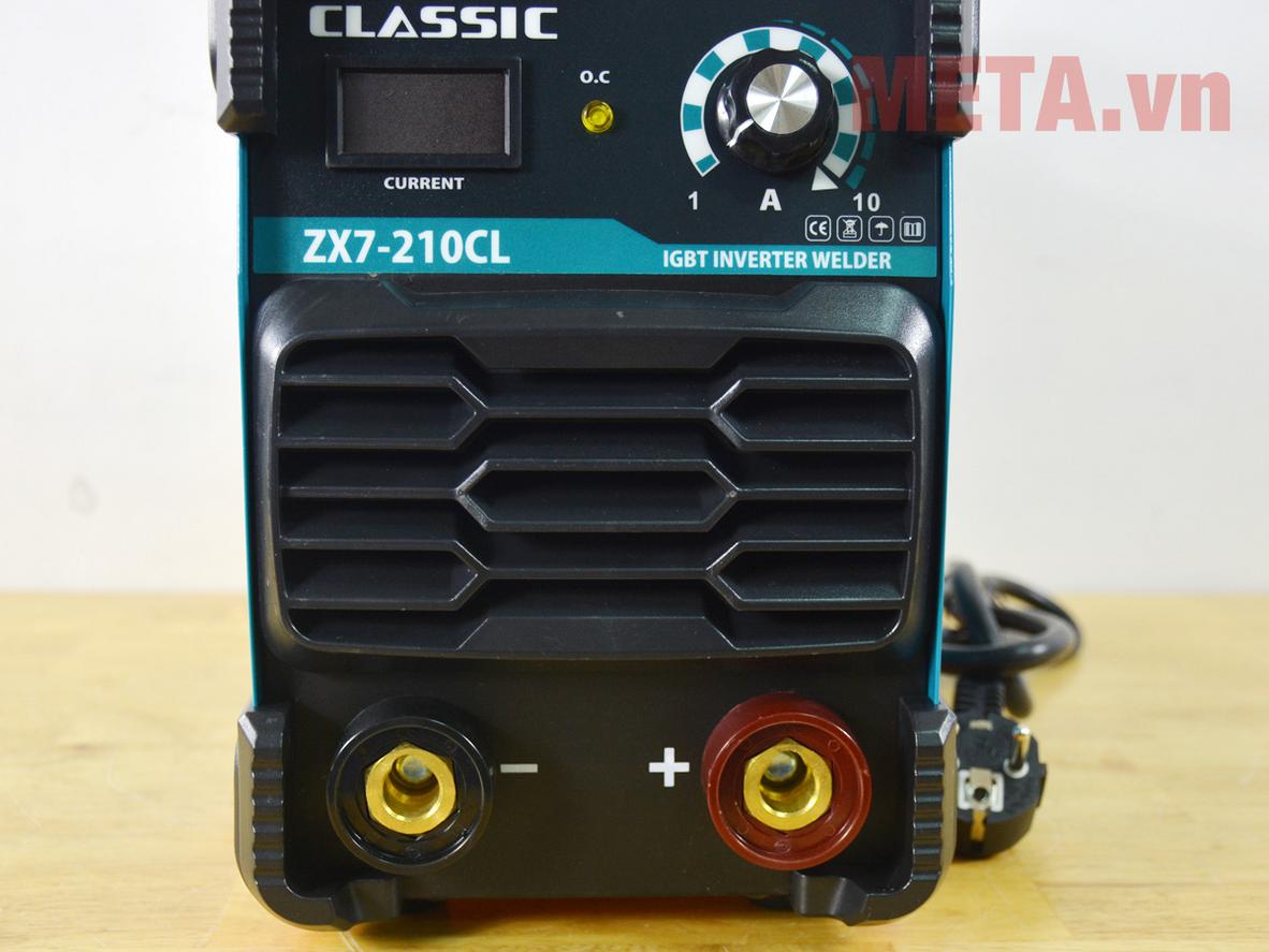 Máy hàn inverter Classic ZX7-211CL gọn mạnh, dễ mang theo công trình.