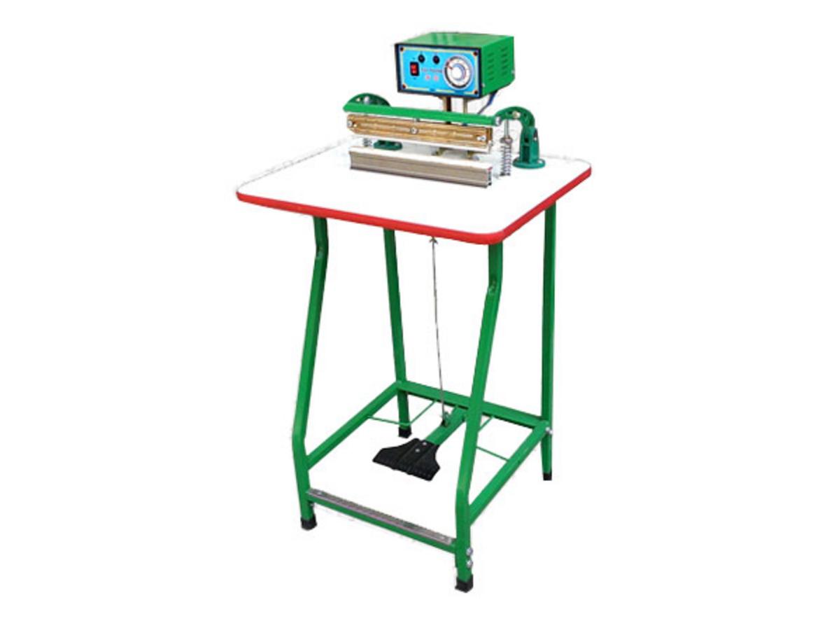 Máy hàn miệng túi dập chân M5-300mm vận hành rảnh tay, phù hợp đóng gói liên tục.