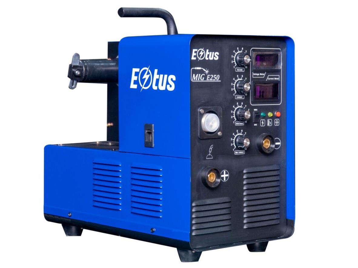 Máy hàn Mig Estus MIG E250 cho xưởng cơ khí và sửa chữa dân dụng.