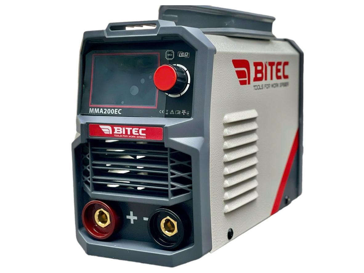 Máy hàn que Btec MMA200EC nhỏ gọn, phù hợp hàn dân dụng và cơ khí nhỏ.