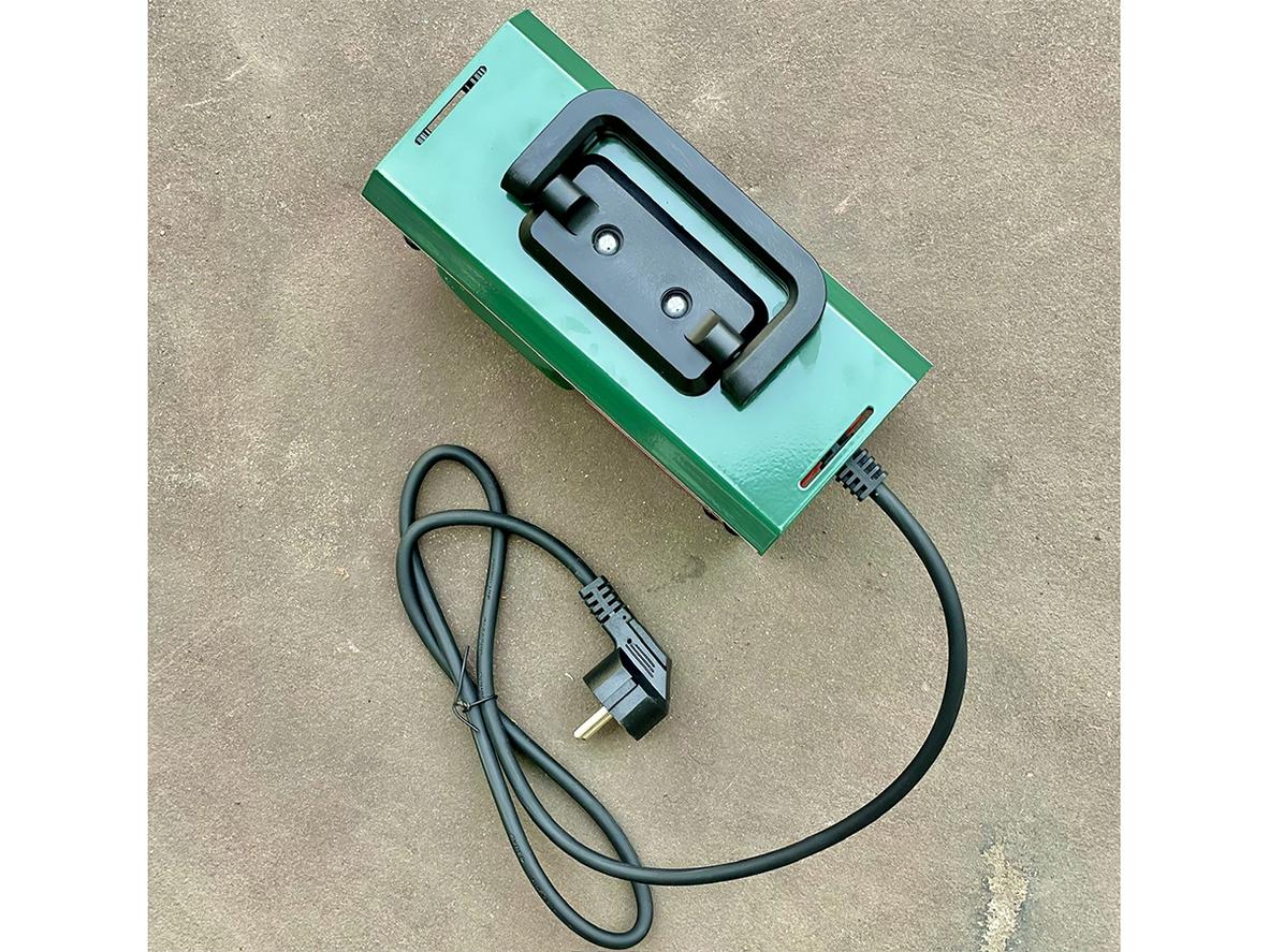 Điện áp DC 65V hỗ trợ hồ quang ổn định, mồi que dễ hơn.