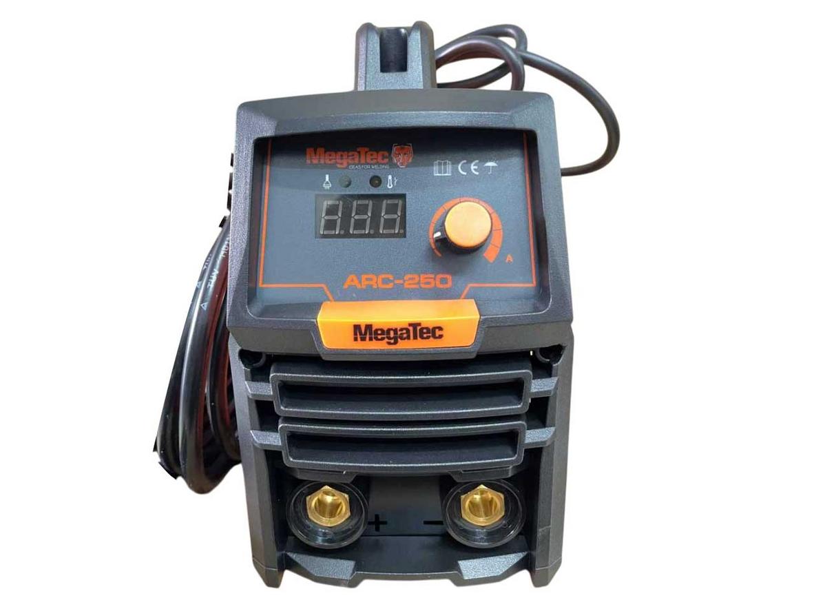 Máy hàn que Megatec ARC-250 gọn máy, khỏe dòng, phù hợp nhu cầu hàn phổ thông.