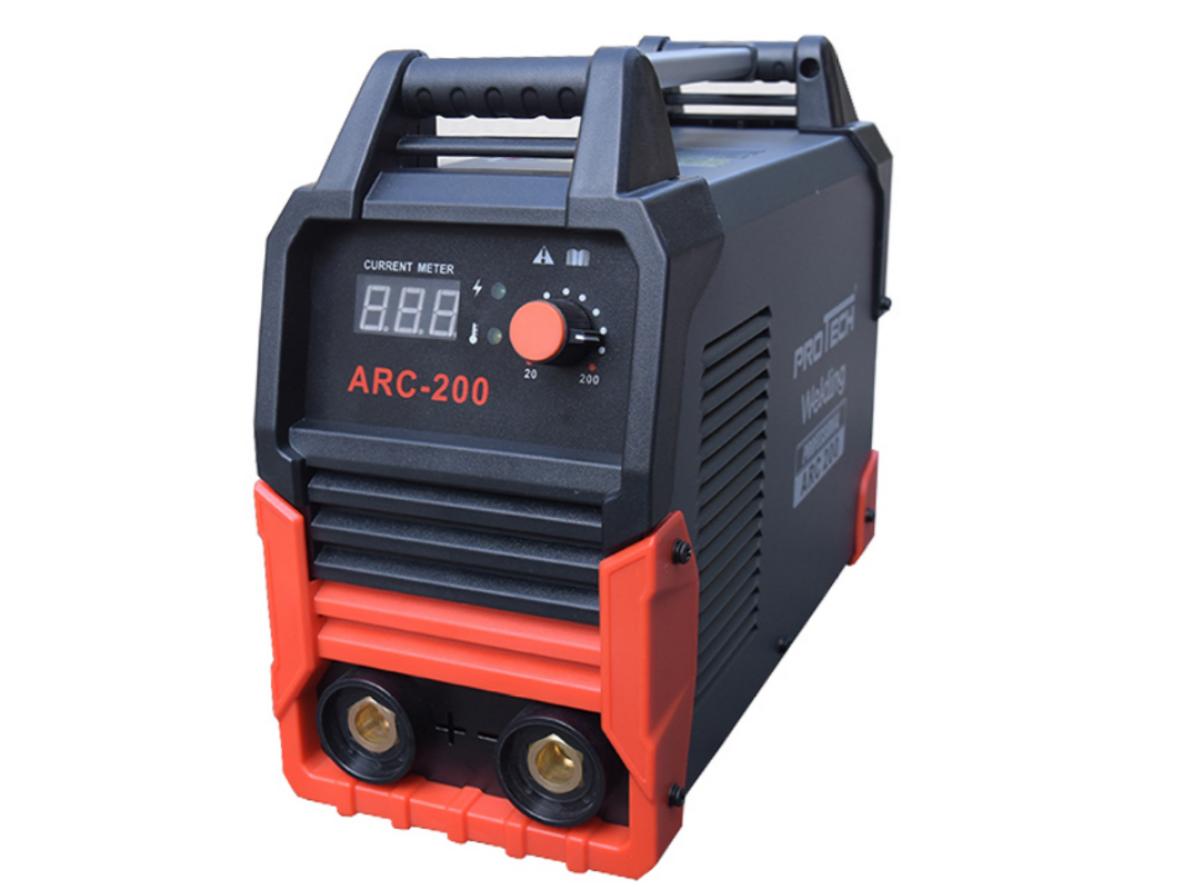 Máy hàn que Protech Arc 200 mini nhỏ gọn, phù hợp gia đình và xưởng nhỏ.