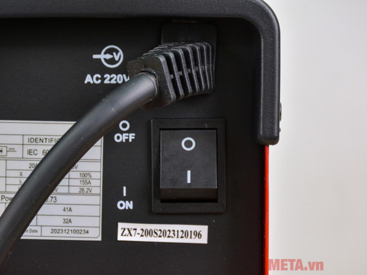 Dải dòng hàn 20A–200A giúp máy đáp ứng nhiều nhu cầu hàn khác nhau.