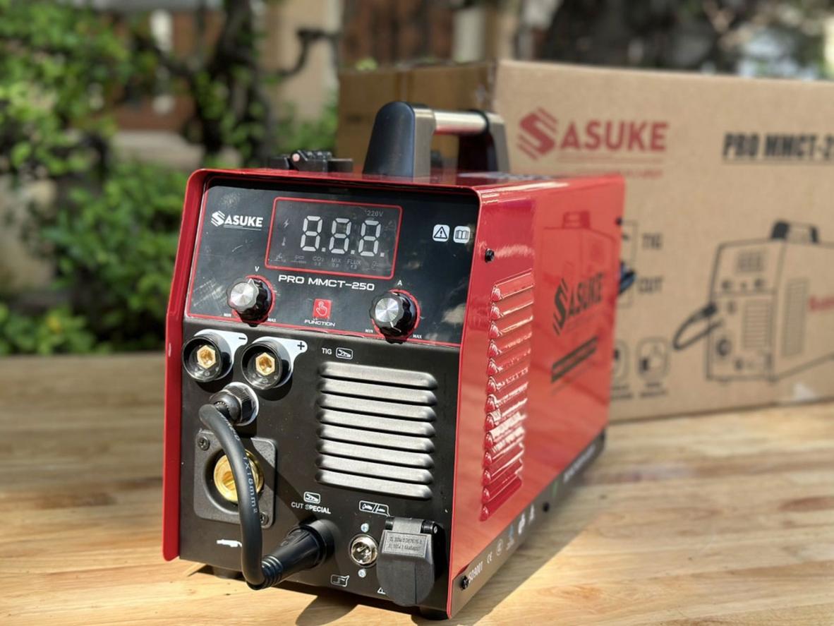 Thiết kế và trang bị của Sasuke MMCT-250 cho công việc hàn cắt đa dạng.