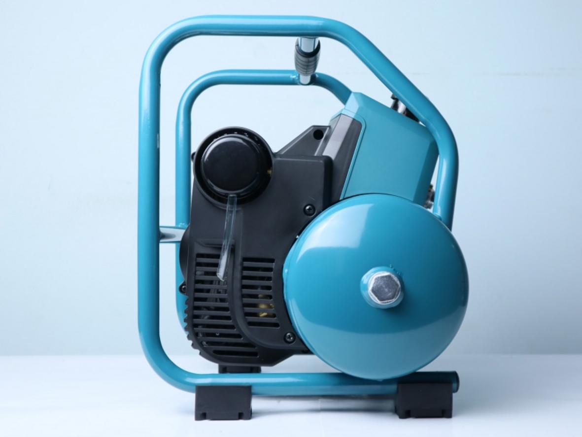 Tổng quan Máy nén khí dùng pin Makita AC001GZ 40V Max XGT (chưa pin, sạc)