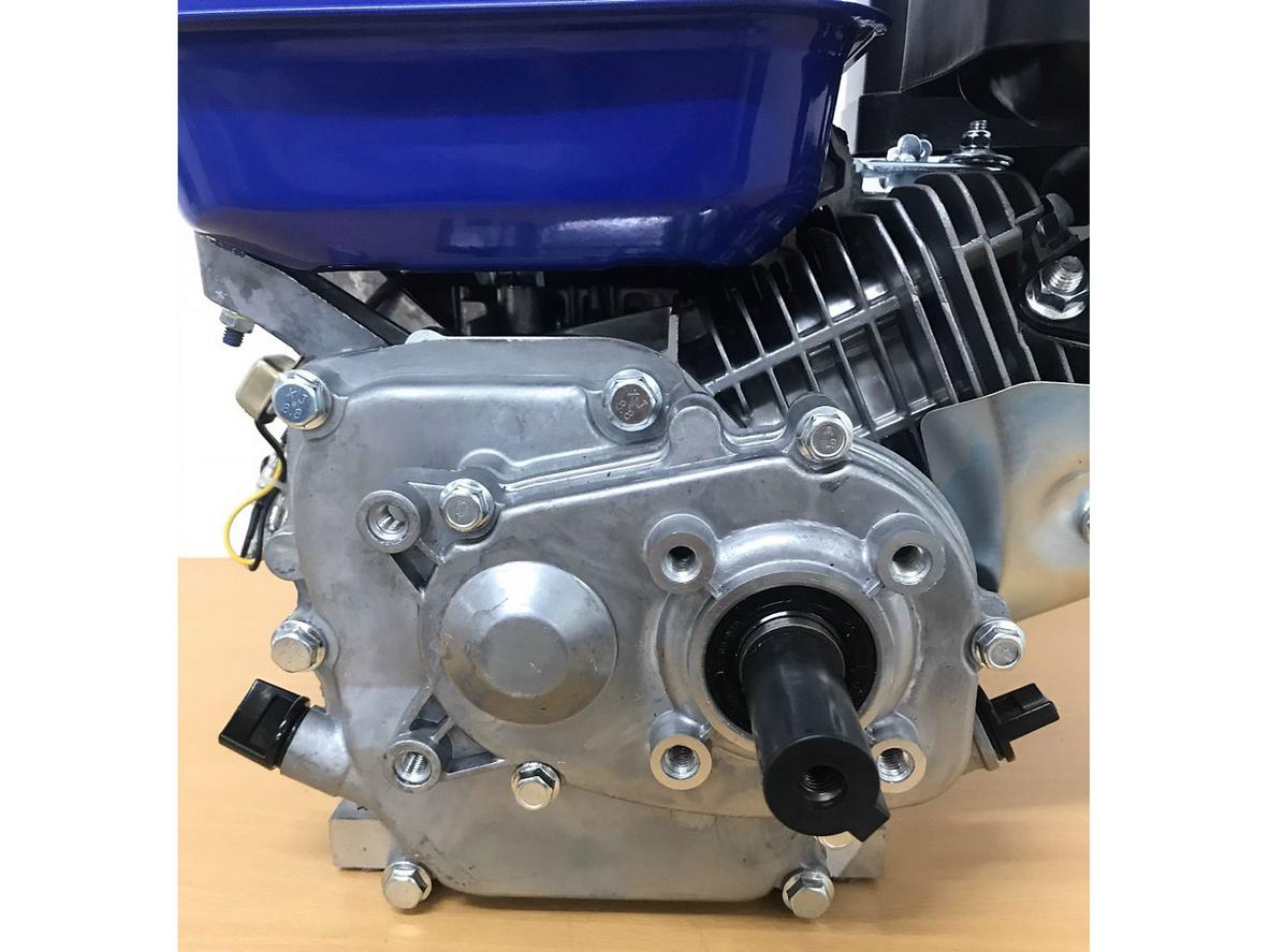 Công suất 6,5HP và dung tích 196cc cho lực kéo ổn định trong nhiều ứng dụng.