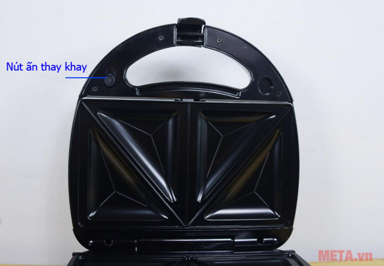 Tiross TS-513 sở hữu 3 khuôn thay thế giúp làm bánh nhanh và linh hoạt.