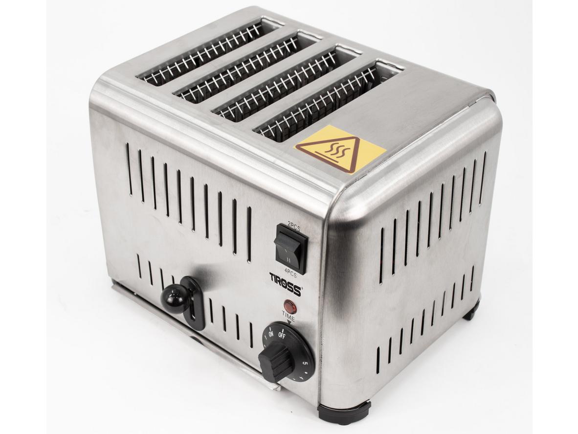 Cấu hình 4 khe, 1.800W giúp Tiross TS9666 nướng nhanh và đều.