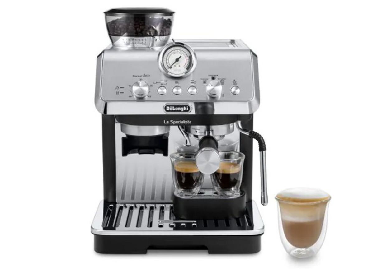 Delonghi EC9155.MB mang trải nghiệm pha cà phê bán tự động chuẩn barista tại nhà.