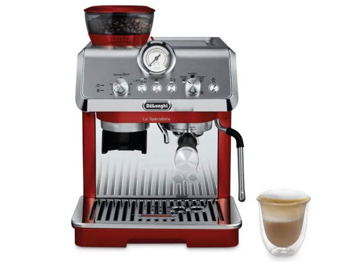 Delonghi EC9155.R mang trải nghiệm barista tại gia gọn đẹp, dễ kiểm soát.