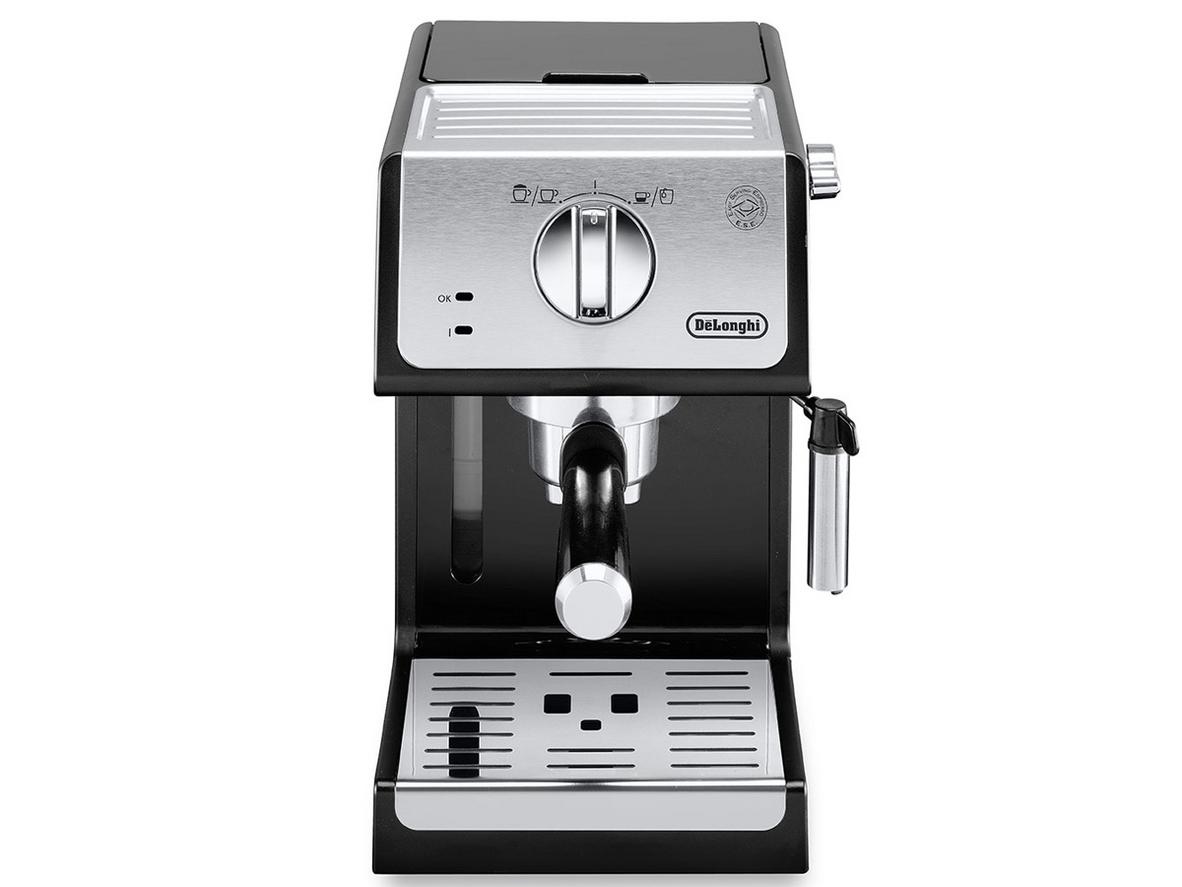 Delonghi ECP33.21.BK gọn đẹp, phù hợp góc cà phê tại nhà.