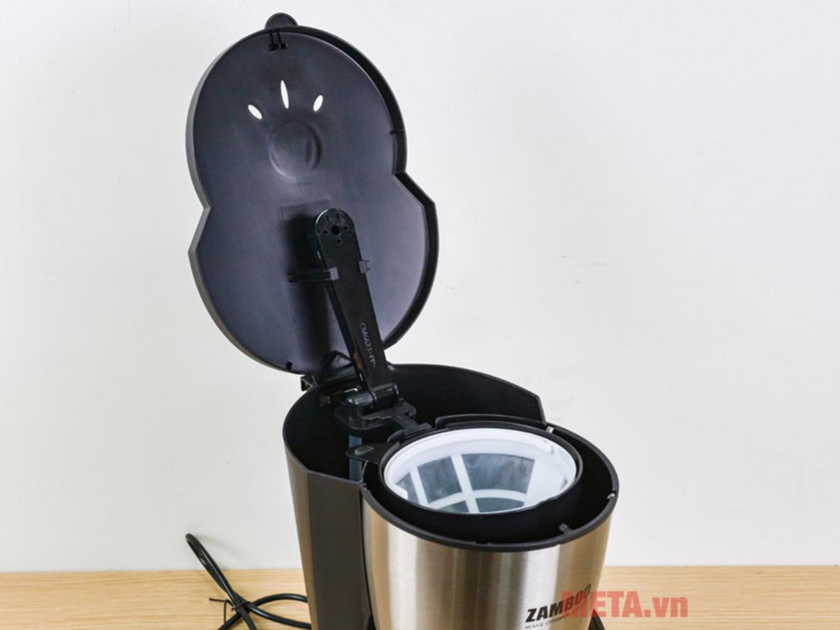 Máy pha cà phê Drip Zamboo ZB-55CFD nhỏ gọn, phù hợp pha nhiều tách trong một lần.