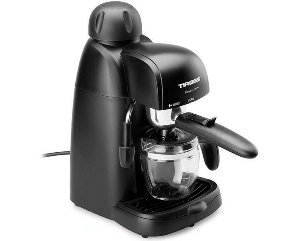 Máy pha cà phê Espresso Tiross TS620 nhỏ gọn, dễ đặt trên quầy bếp hoặc bàn làm việc.