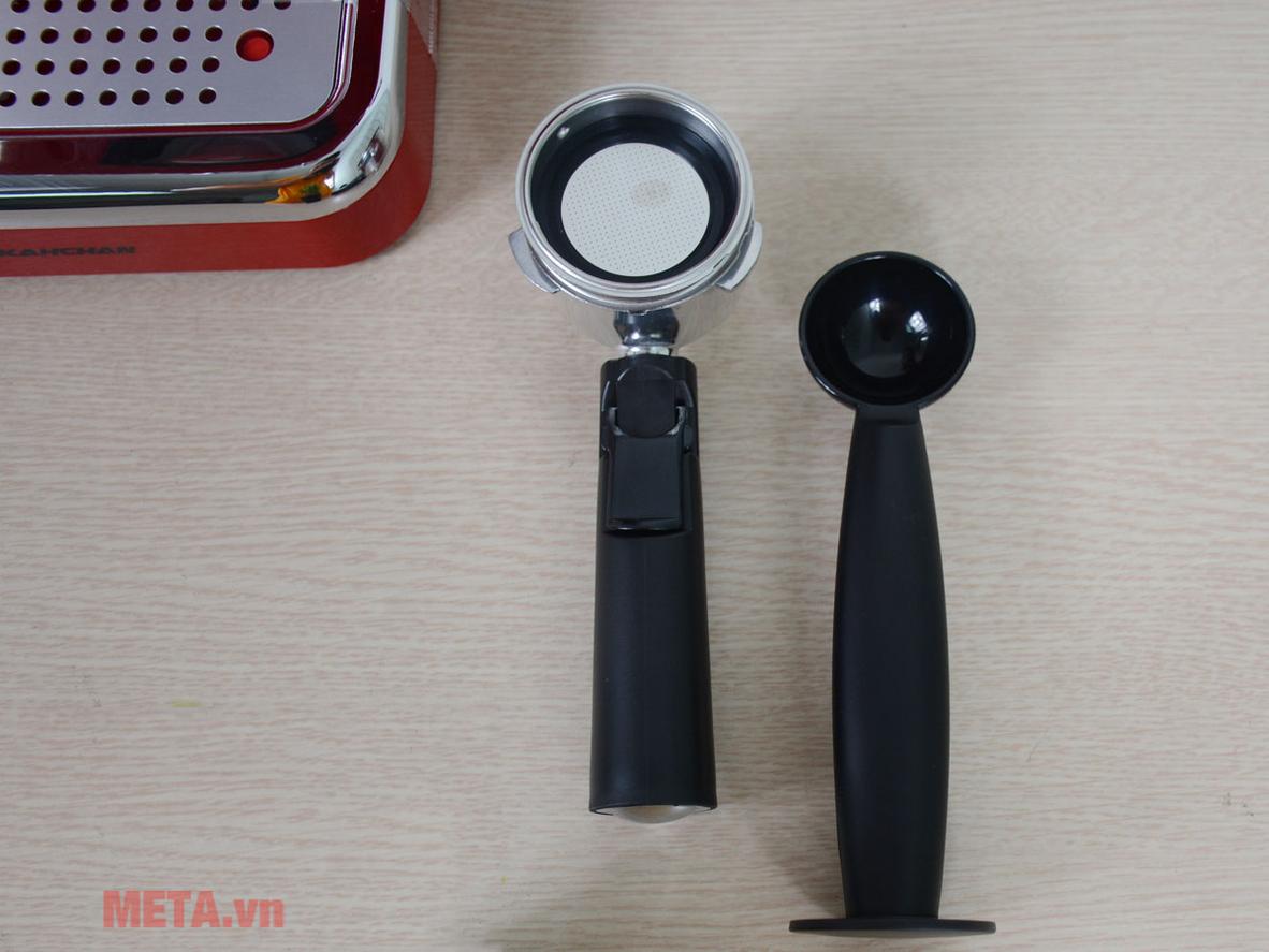 Máy pha cà phê Kahchan EP9139 bán tự động cho gia đình, văn phòng và quán nhỏ.