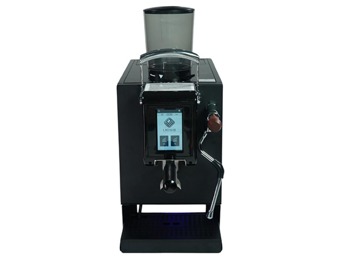 Lacilio Simple LS200 nổi bật với thiết kế gọn, tự động và phù hợp quầy pha chế nhỏ.