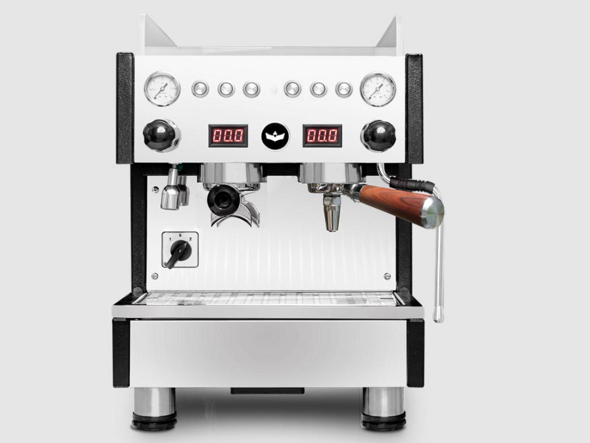 Lamvita TP 200 Compact 2 trong 1, gọn quầy và phục vụ nhanh cho quán cà phê, trà sữa.