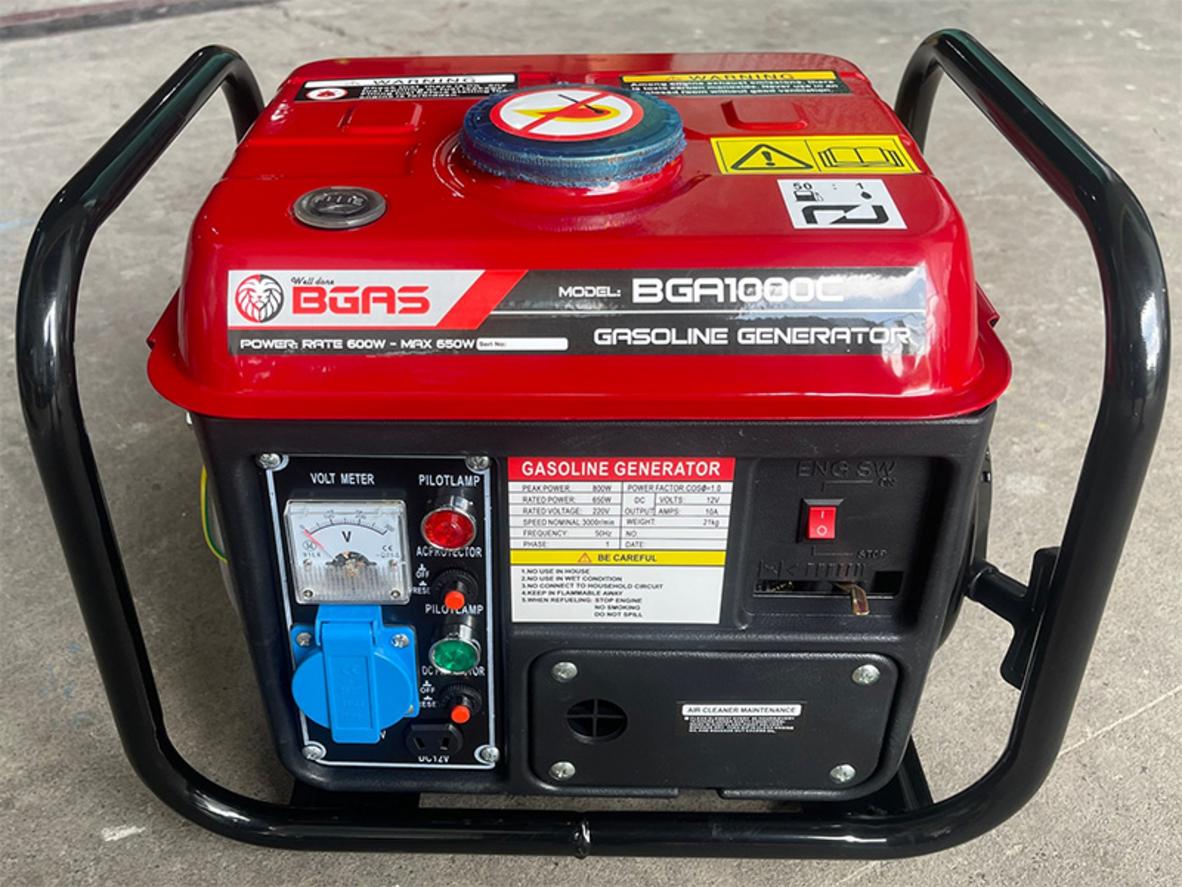Máy phát điện 2 thì Bgas BGA1000C (650W) gọn nhẹ, phù hợp điện dự phòng tải nhẹ.