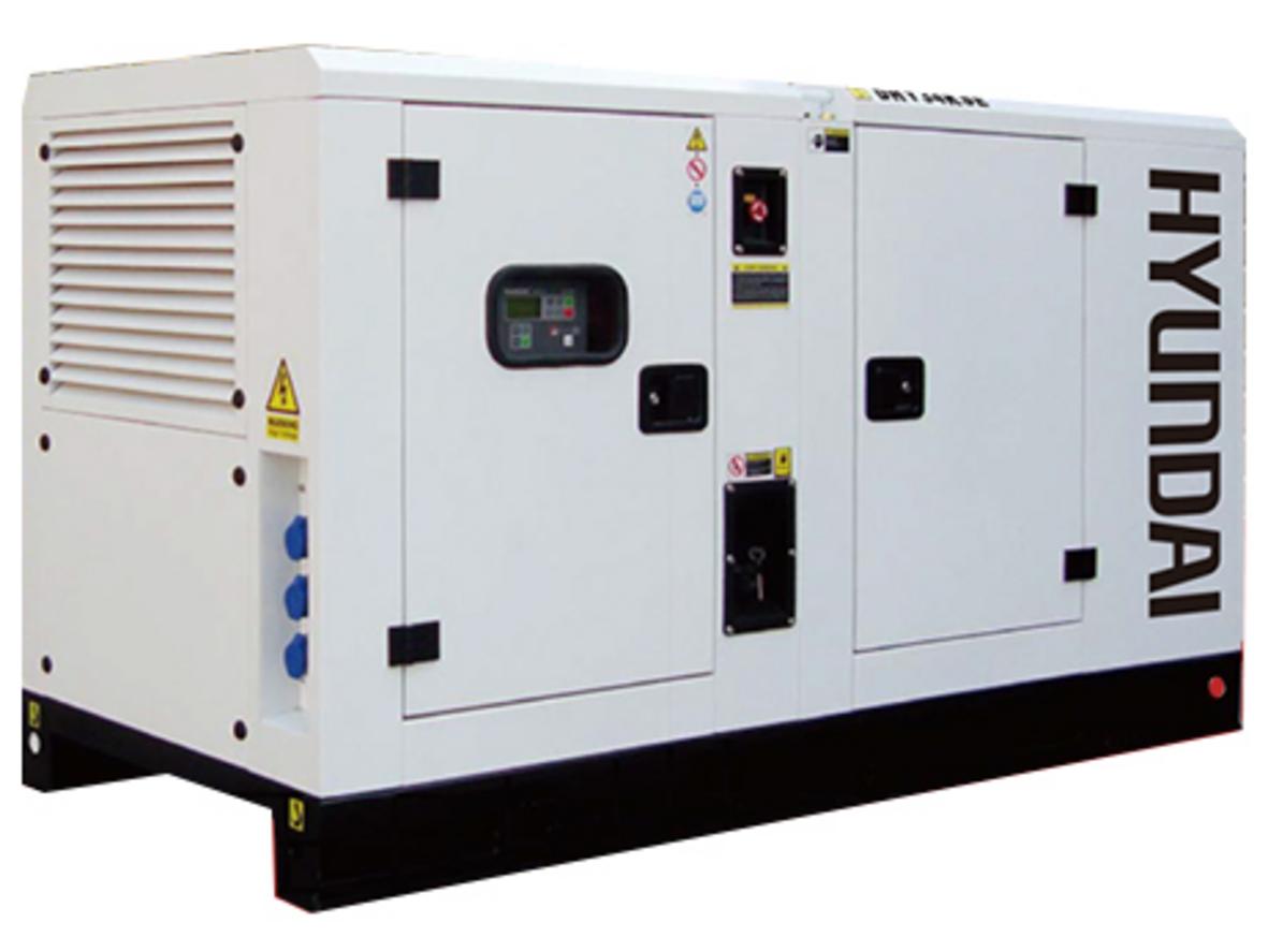Máy phát điện 3 pha Hyundai DHY-34KSE 30KVA cho nhu cầu điện dự phòng công nghiệp.
