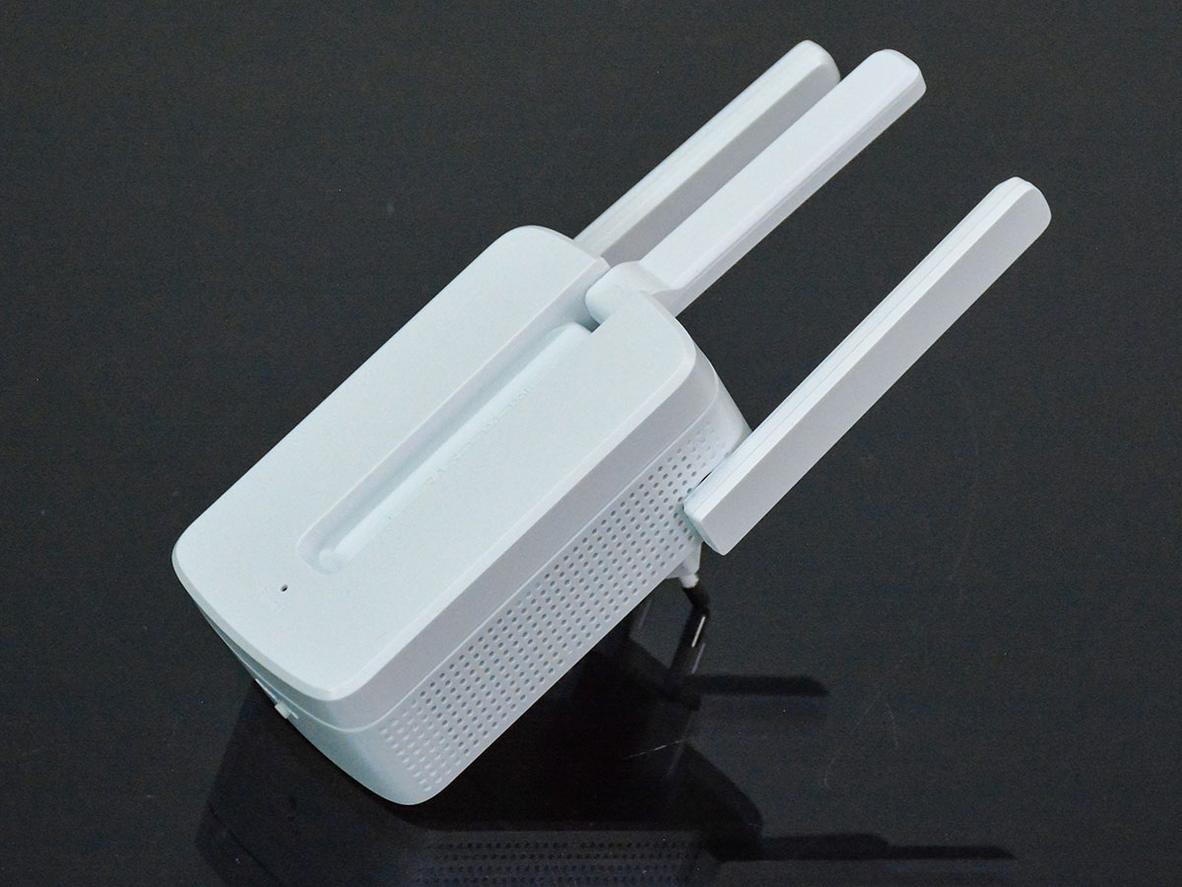 MW300RE giúp mở rộng sóng Wi‑Fi cho các khu vực khó phủ sóng như tầng trên, phòng ngủ và hành lang.