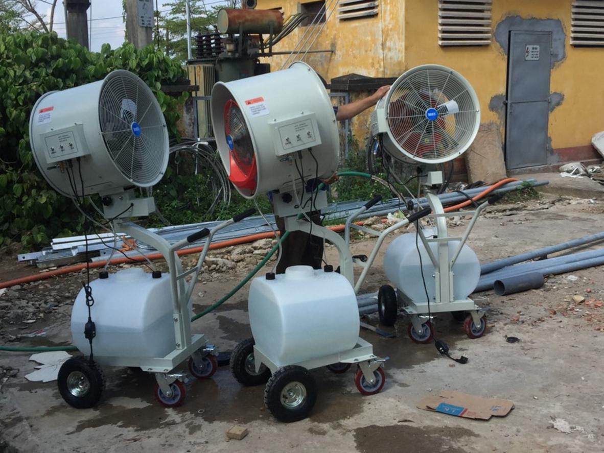 Lưu lượng gió 560 m3/phút giúp quạt phủ mát nhanh trên diện rộng.