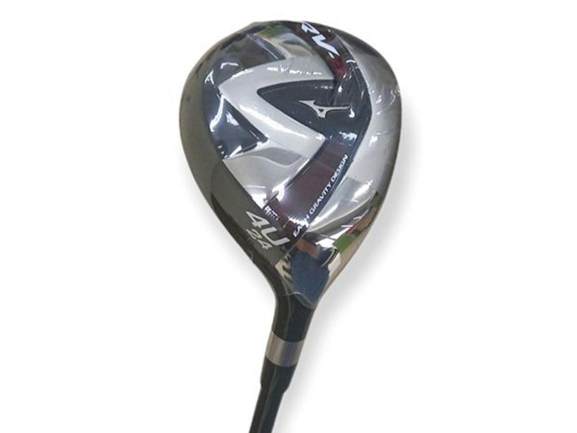 Putter hỗ trợ gạt bóng ổn định và chính xác hơn trên green.