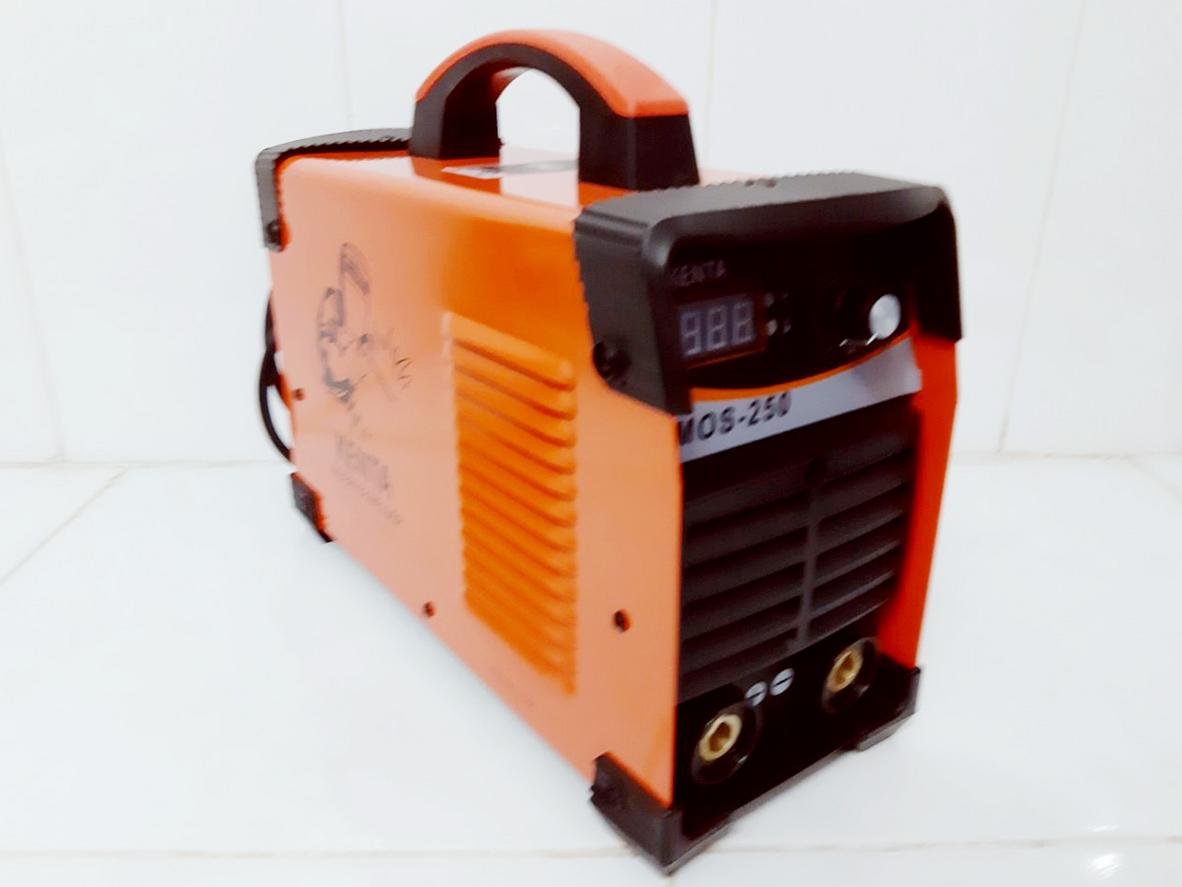 Công nghệ MOSFET Inverter giúp máy hàn ổn định và tiết kiệm điện.