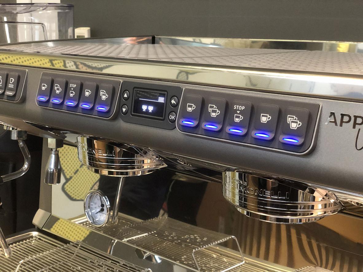 Nồi hơi 11L và công suất 3.150W hỗ trợ vận hành ổn định, liên tục.