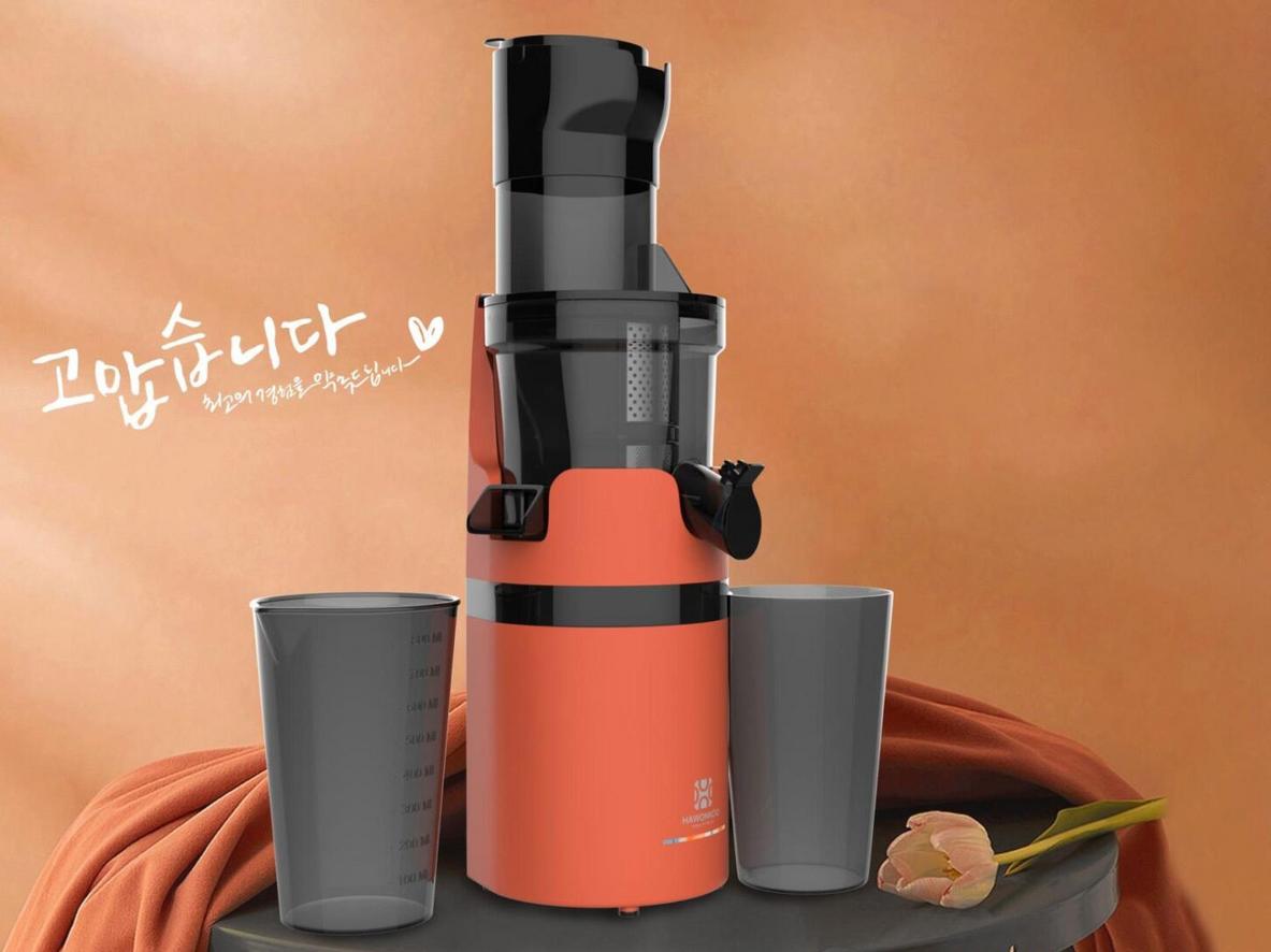 Ống tiếp nguyên liệu 7,5cm giúp giảm thời gian sơ chế.