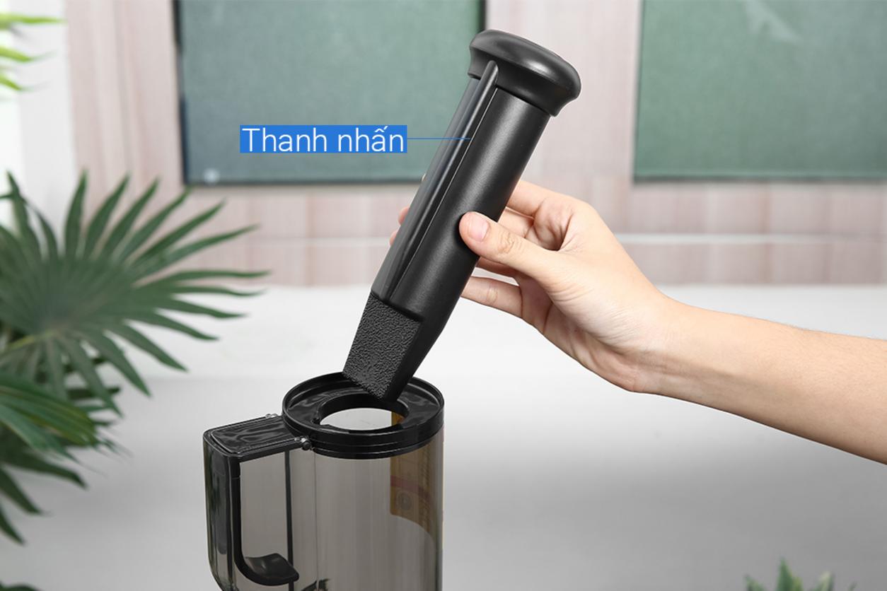 Ống nạp lớn giúp sơ chế nhanh hơn.