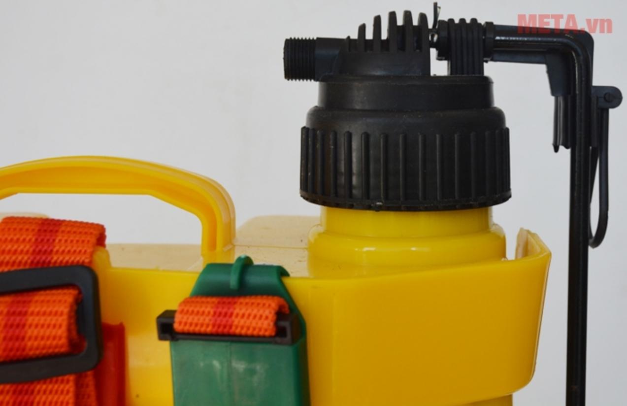 Áp suất làm việc ổn định giúp tia phun đều và dễ kiểm soát hơn.