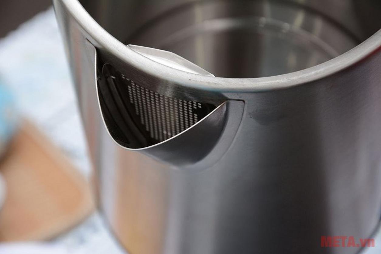 Ruột bình inox SUS304 giúp tăng độ bền và sự an tâm khi sử dụng.