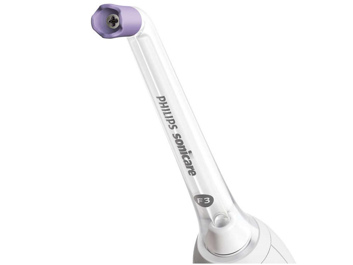 Quad Stream tạo 4 luồng nước rộng giúp tăng độ bao phủ khi làm sạch.