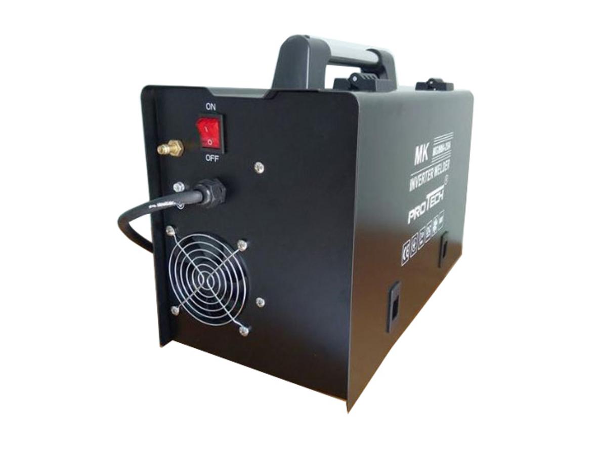 Công nghệ Inverter IGBT giúp máy vận hành ổn định và tiết kiệm điện hơn.