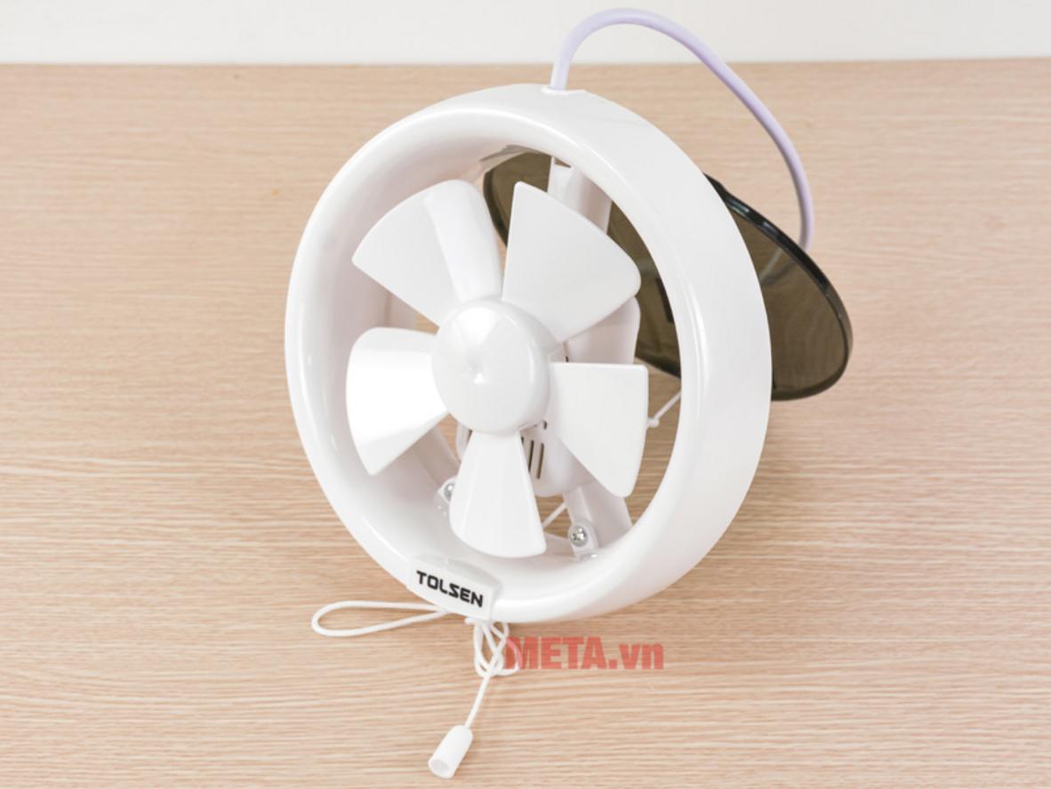 Lưu lượng gió 210m3/h giúp phòng nhỏ thoáng nhanh hơn.