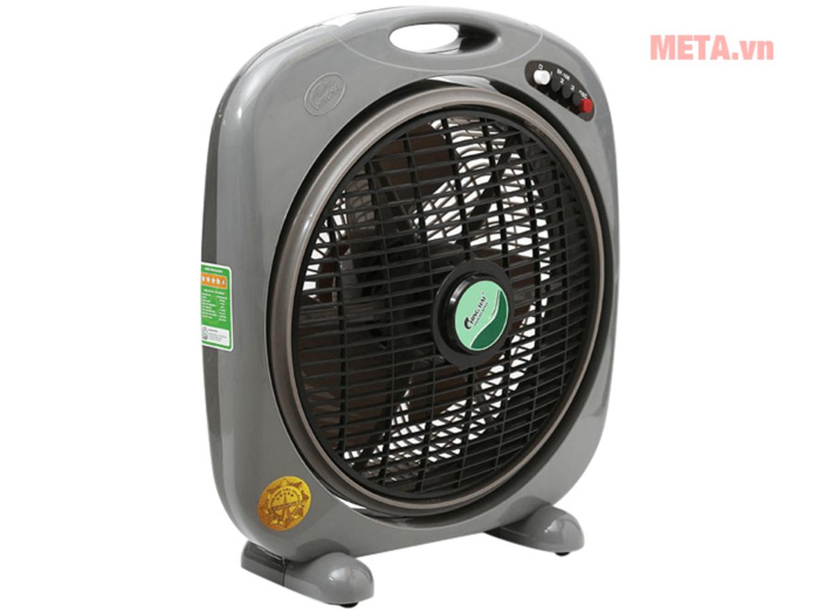 Công suất 56W giúp quạt BF168 làm mát nhanh và rõ ràng trong sinh hoạt gia đình.