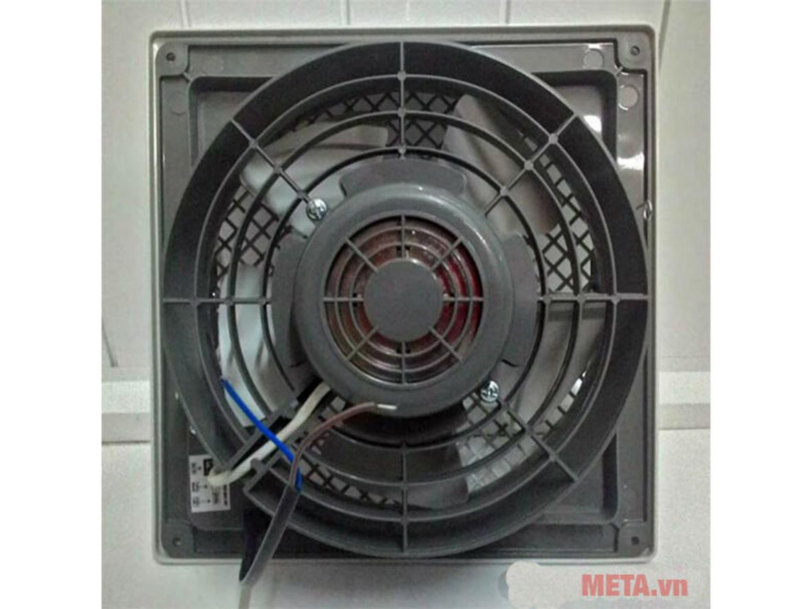 Thiết kế âm trần 1 chiều giúp không gian gọn đẹp và hiện đại.