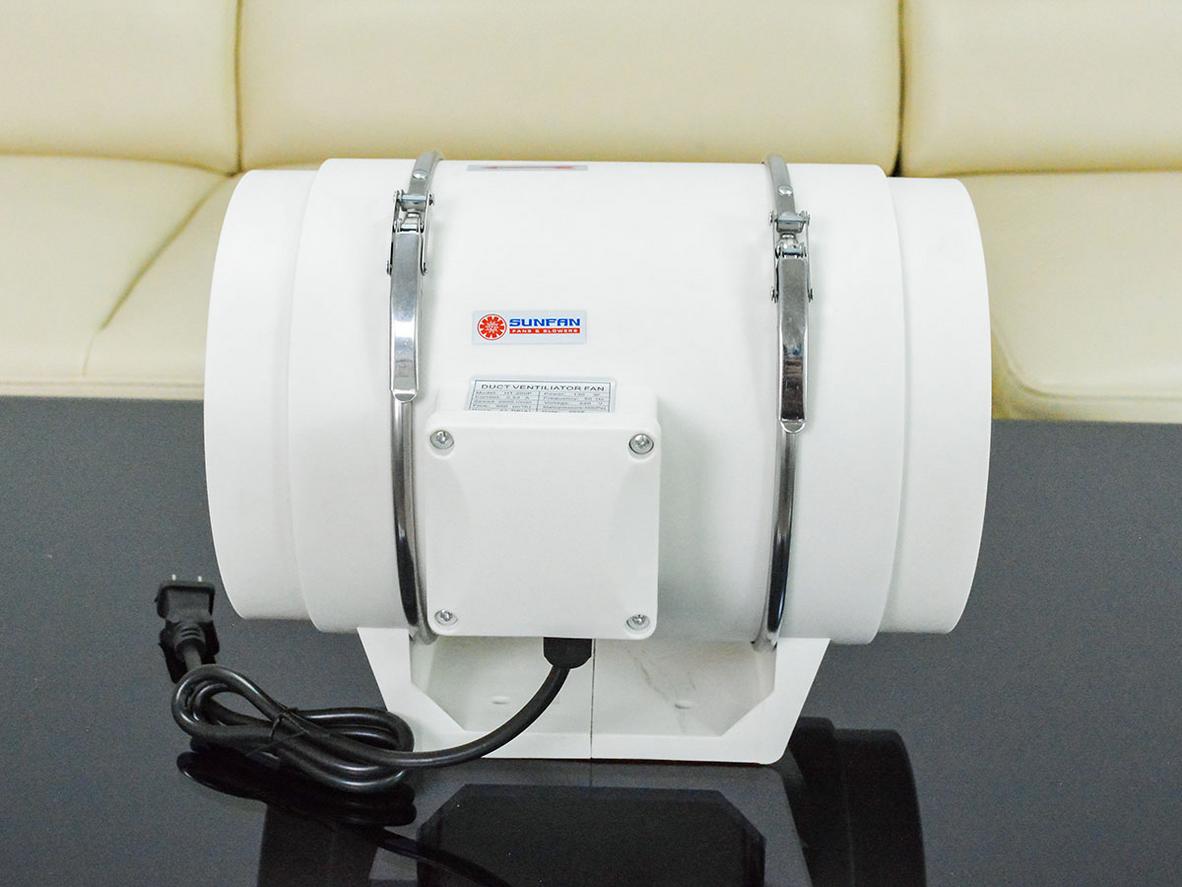 Cột áp 350-380 Pa hỗ trợ đẩy gió qua đường ống dài