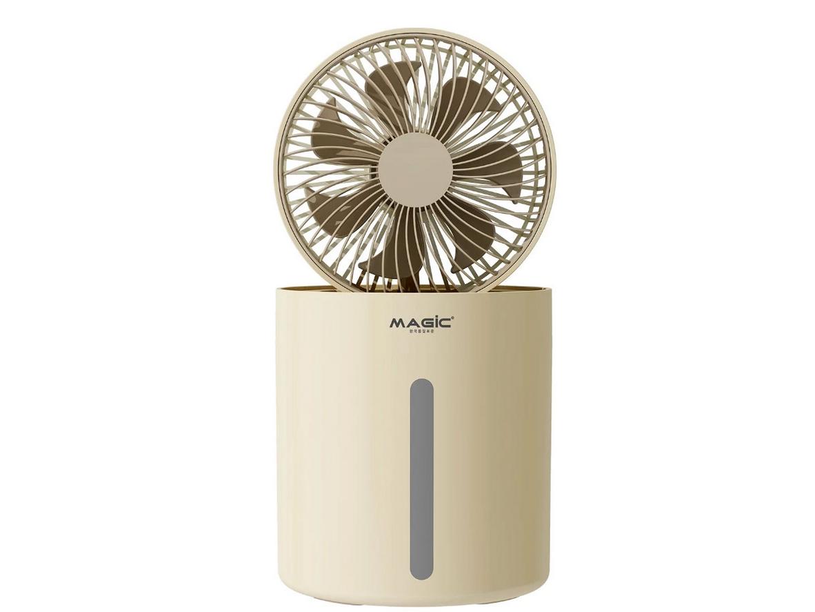 Quạt mini Magic A-006 nhỏ gọn, phù hợp đặt bàn và mang theo.