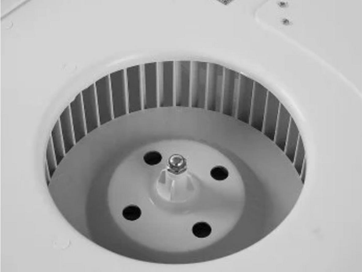 80W, 402 m3/h và 241 Pa giúp hút gió mạnh, trao đổi khí nhanh