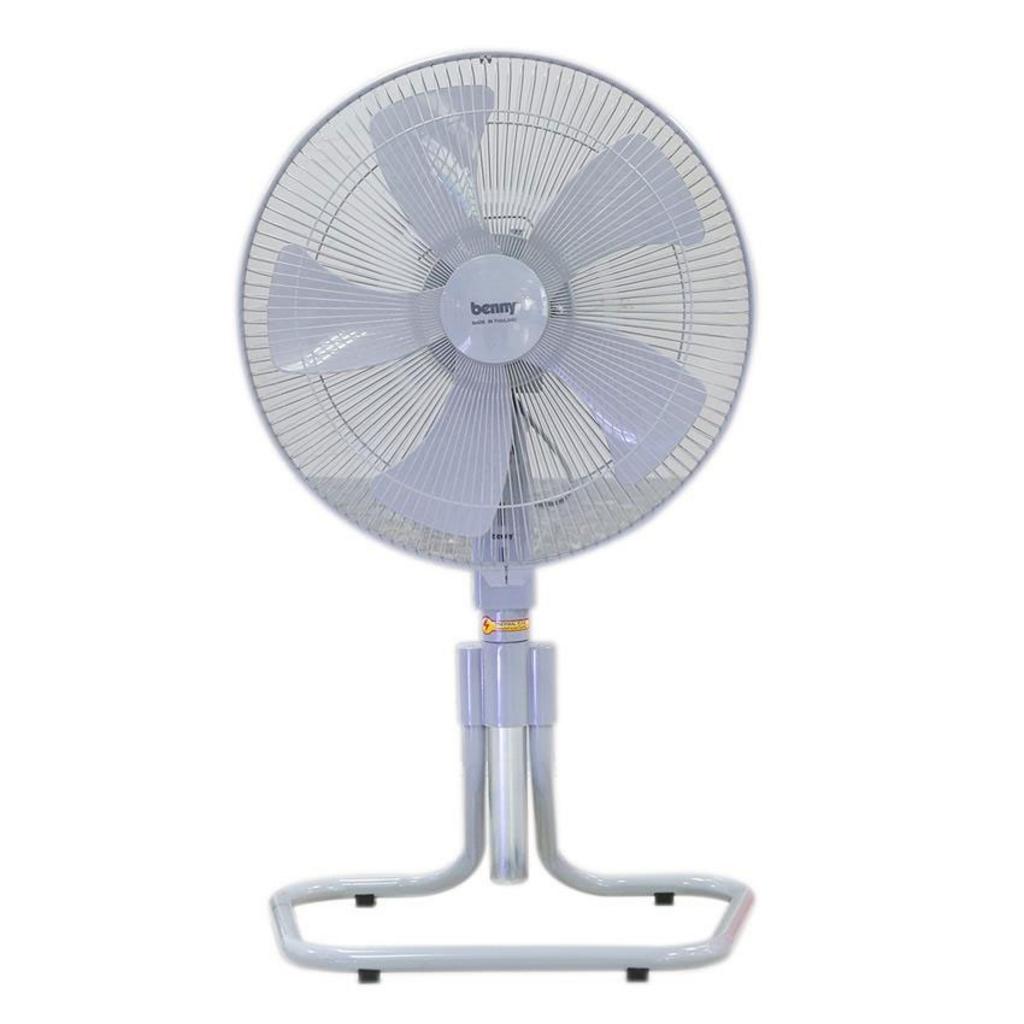 Quạt quỳ Benny BF182F màu ghi có thiết kế gọn đẹp, phù hợp nhiều không gian sử dụng.