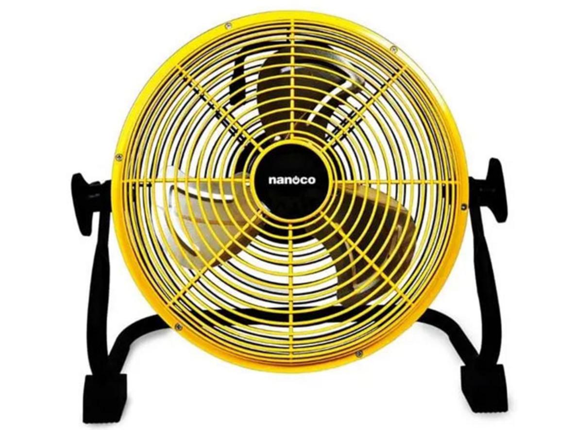 Quạt sạc sàn Nanoco NRF1230L nổi bật với thiết kế bền, êm và pin dung lượng lớn.