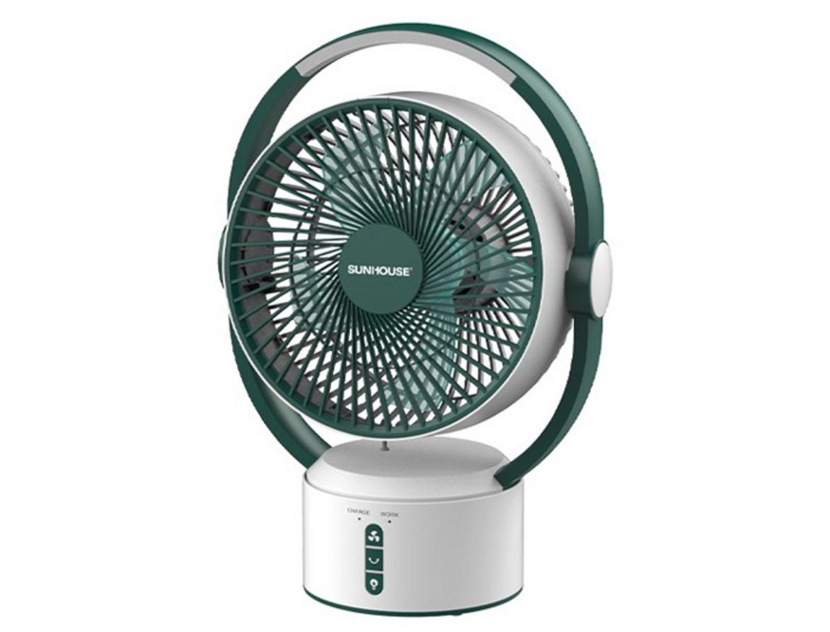 Quạt sạc tích điện kết hợp đèn ngủ Sunhouse SHD7116 nhỏ gọn, mát và sáng trong cùng một thiết bị.