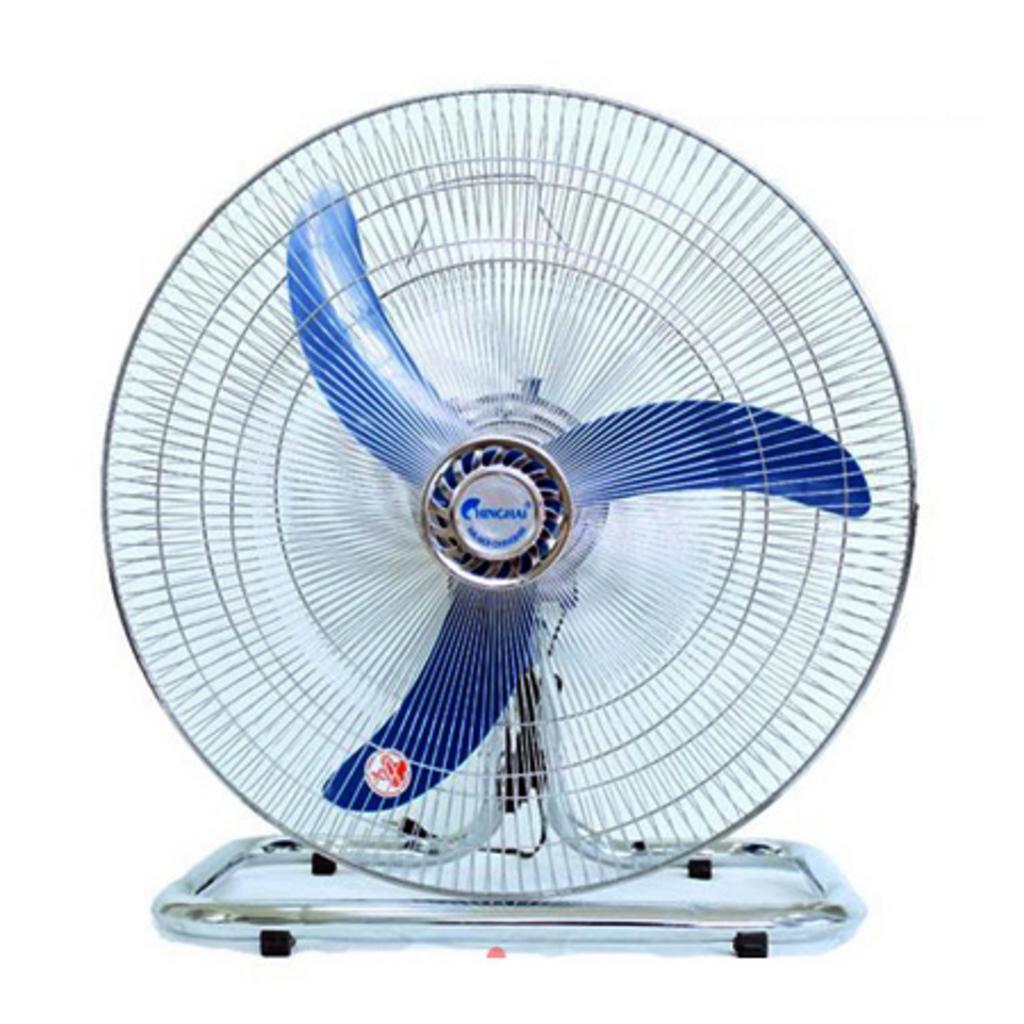 Quạt sàn Ching Hai FF929 tạo gió mạnh, phù hợp không gian rộng.