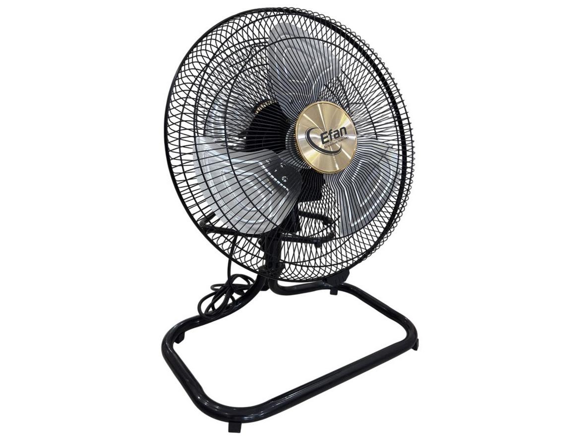 Quạt sàn công nghiệp Efan FE-40 gọn chắc, thổi gió mạnh ở tầm thấp.