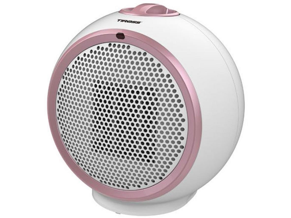 Tiross TS9295 phù hợp sưởi gần người, đặt trên bàn làm việc hoặc góc học tập.