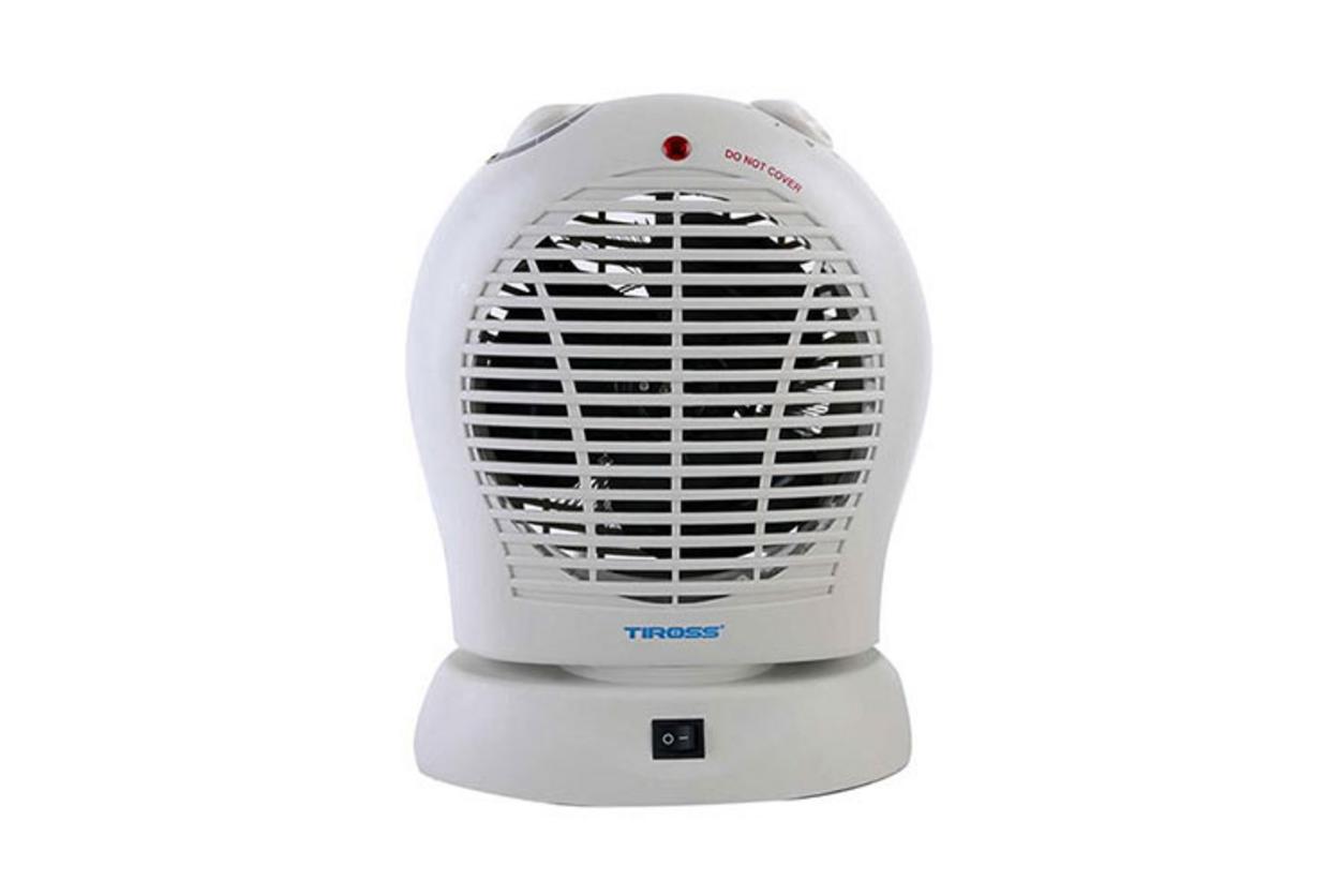 Quạt sưởi hai chiều Tiross TS-944 dùng linh hoạt cả chế độ sưởi và làm mát.
