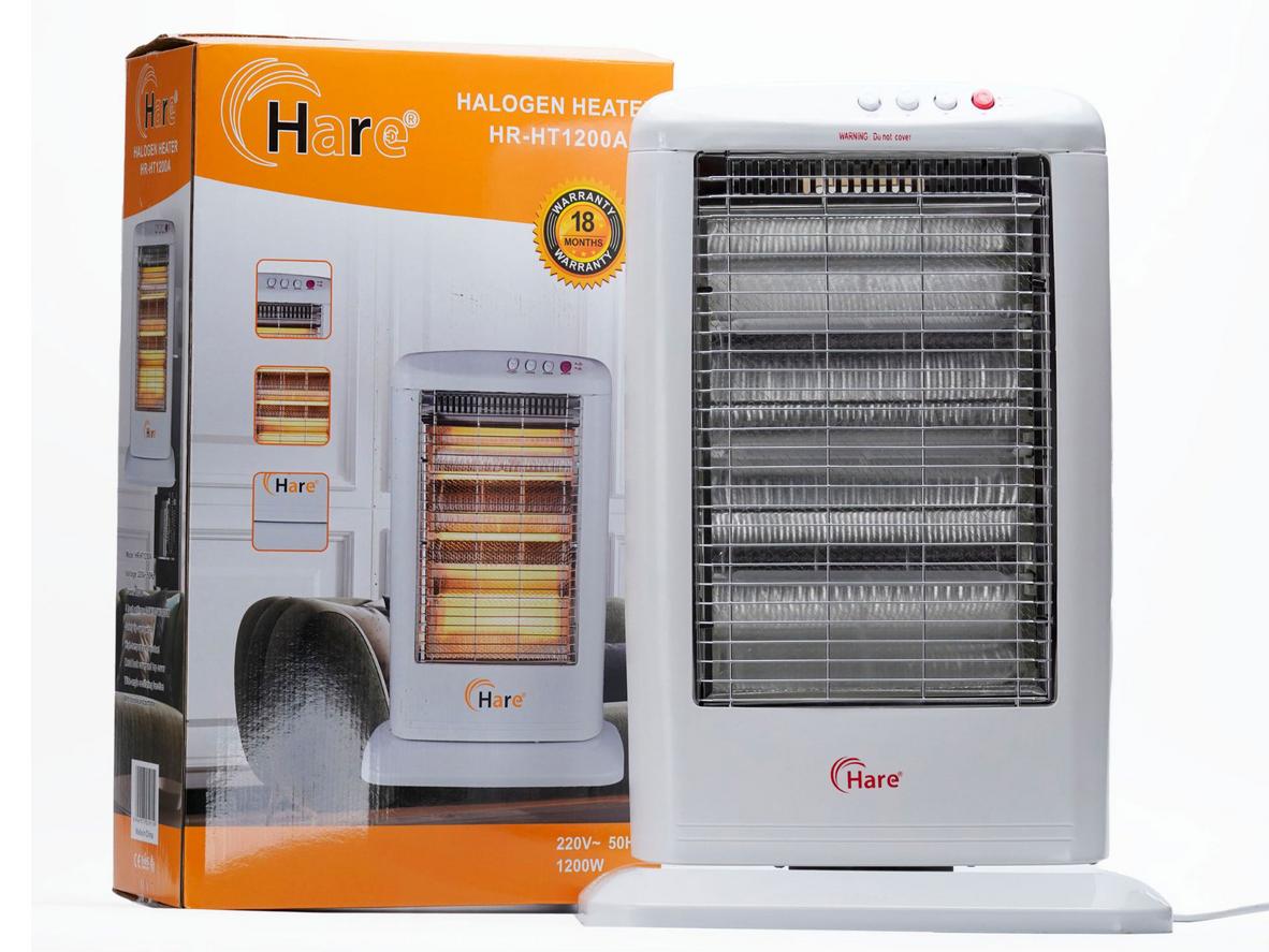 3 bóng Halogen giúp máy tạo nhiệt nhanh cho không gian nhỏ.